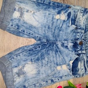 VIP Jeans Women's Size 1/2 Acid Wash Cuffed Jean Shorts